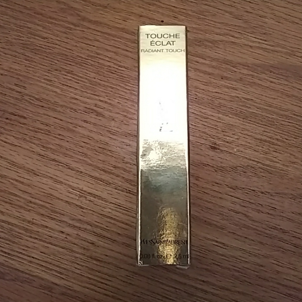 YSL touche eclat